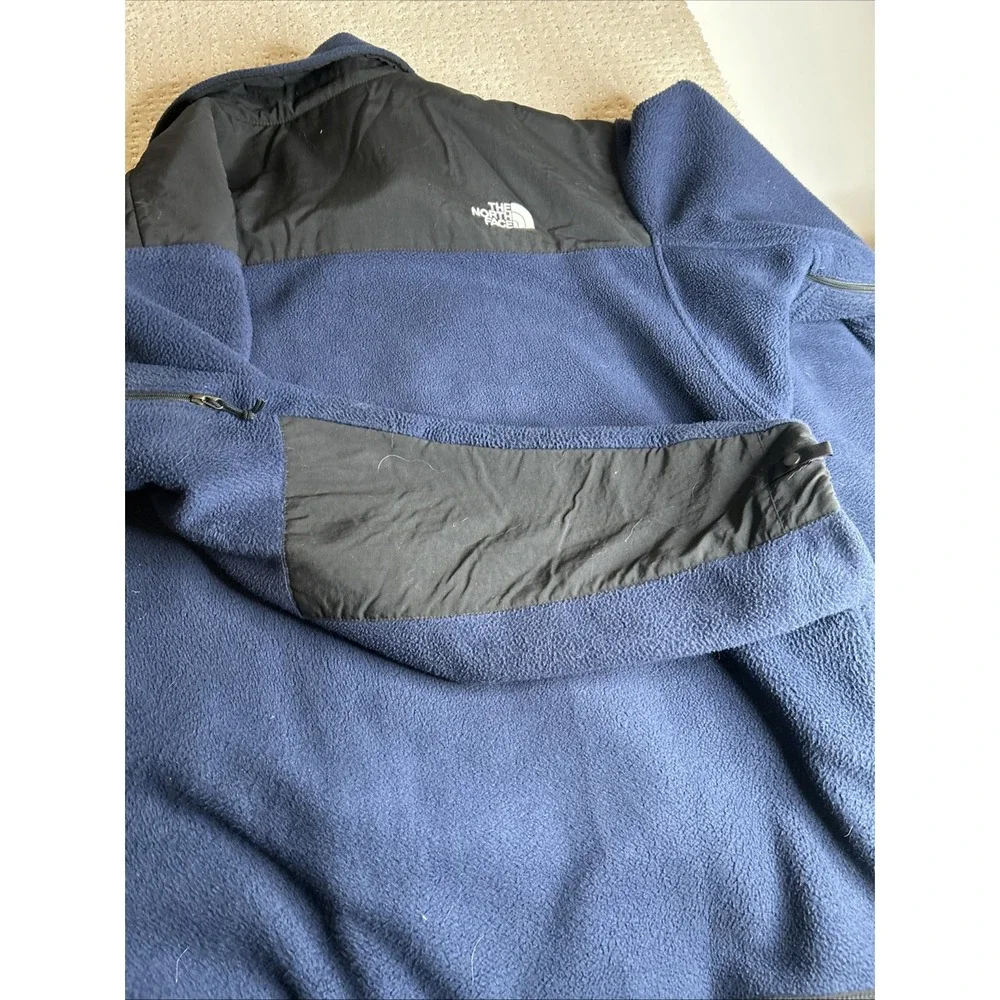 The Northface polartec zip up fleece jacket size 2XL Navy/Black‎